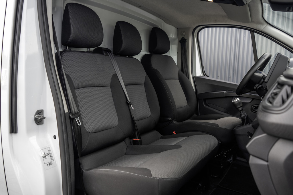 Renault Trafic dCi 110 T30 L2H1 | Navigatie | 3-Zits | Cruise | PDC | Airco | Euro 6 15