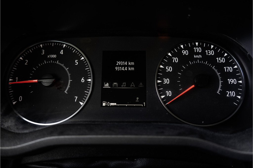 Renault Trafic dCi | L2H1 | Dynamic | Launch Edition 007 | Navi | LED | Imperiaal | Cruise | PDC | Airco | Euro 6 18