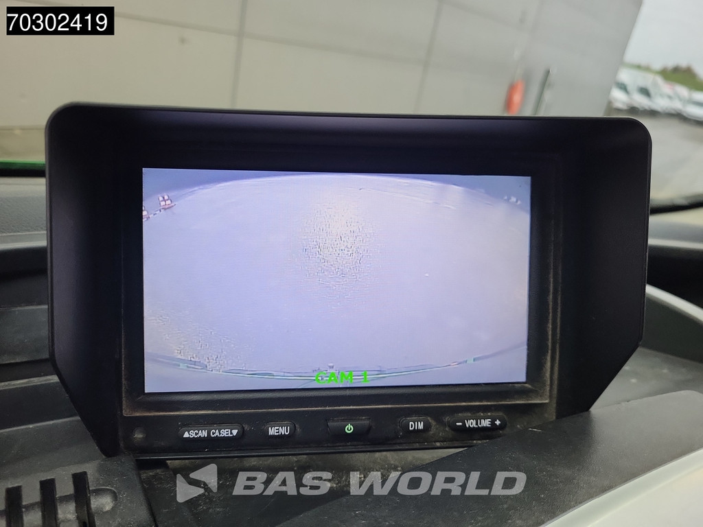 Renault Trafic 125PK L2H1 Trekhaak Navi Airco Cruise Camera Parkeersensoren Werkplaatsinrichting APK 06-2026 Euro6 L2 Airco Trekhaak Cruise control 13