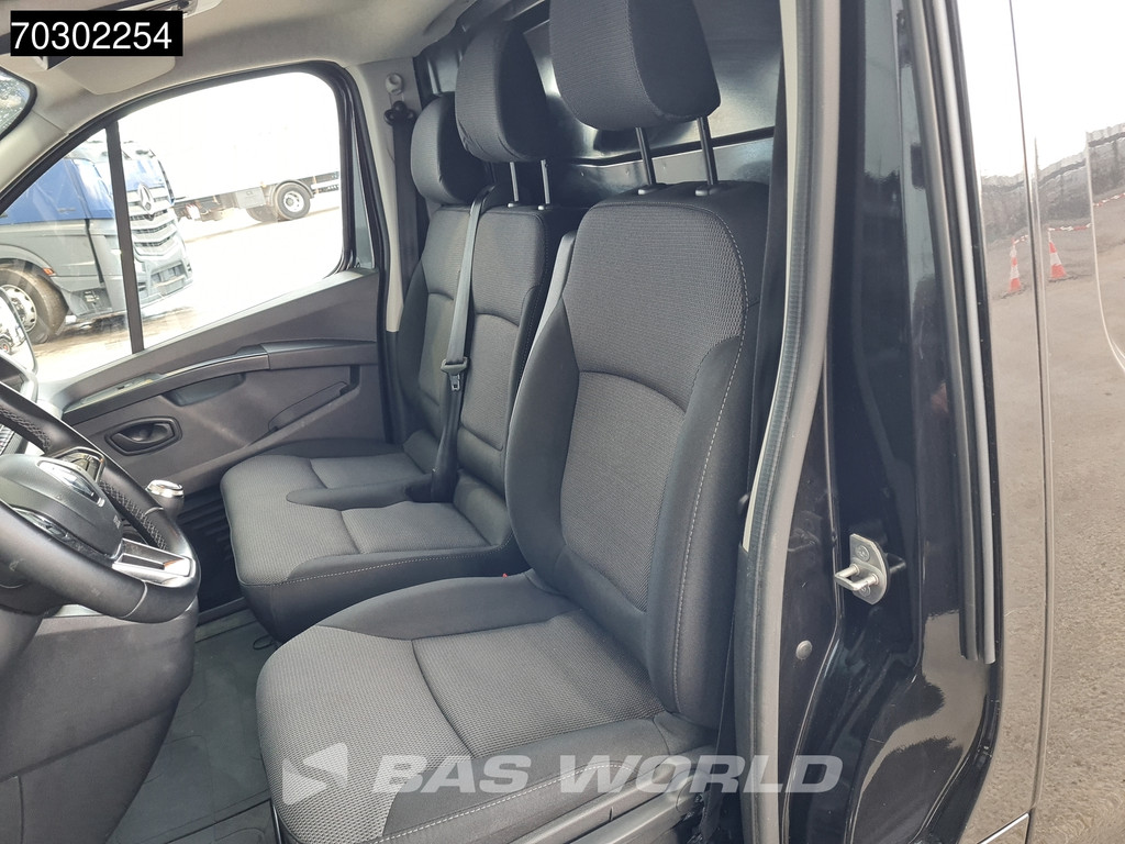 Renault Trafic 130pk Black Edition L2H1 Trekhaak LED Airco Cruise Navi Camera Parkeersensoren APK 06-2026 Euro6 L2 Airco Trekhaak Cruise control 11