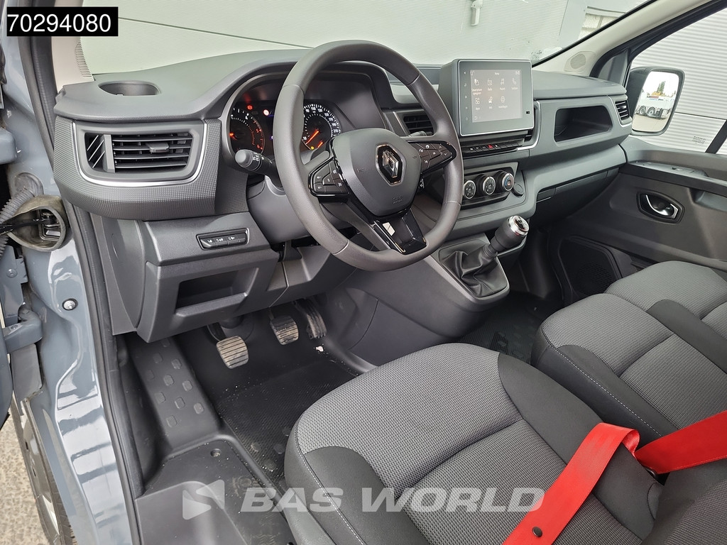 Renault Trafic 150pk L1H1 Airco Cruise CarPlay Parkeersensoren L1 6m3 Airco Cruise control 12