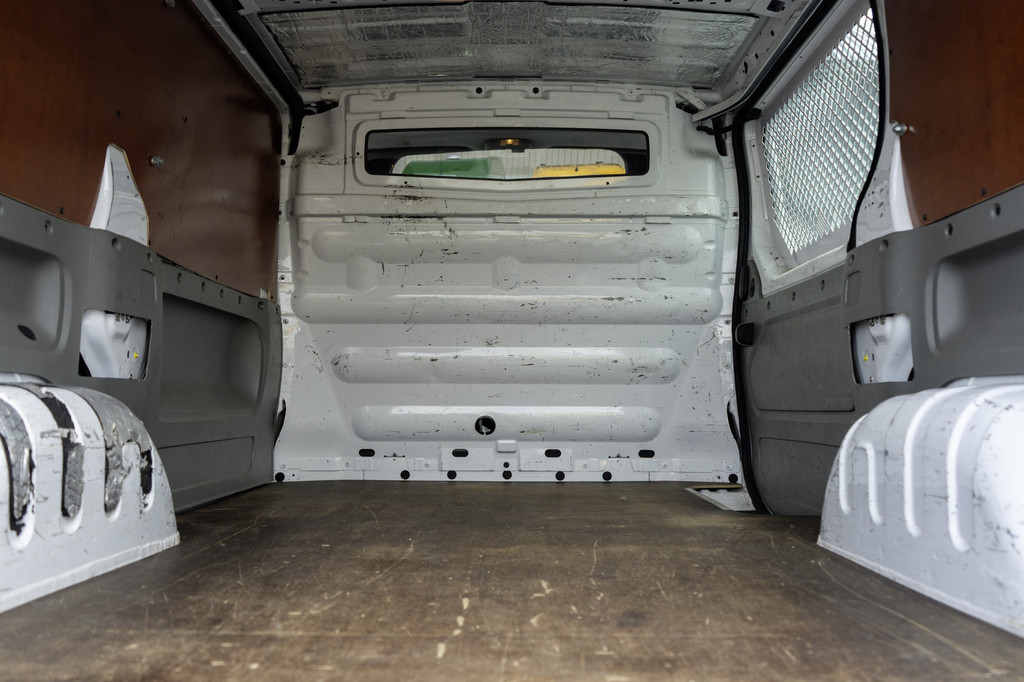 Renault Trafic 2.0 dCi T29 | Navi | Cruise | Airco | PDC 10