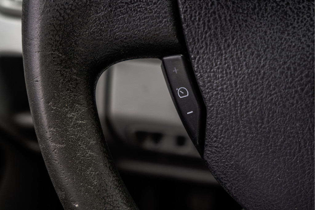 Renault Trafic 2.0 dCi T29 | Navi | Cruise | Airco | PDC 16