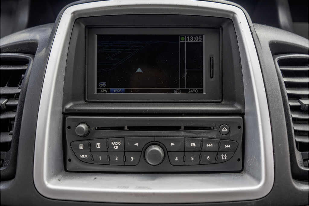 Renault Trafic 2.0 dCi T29 | Navi | Cruise | Airco | PDC 19