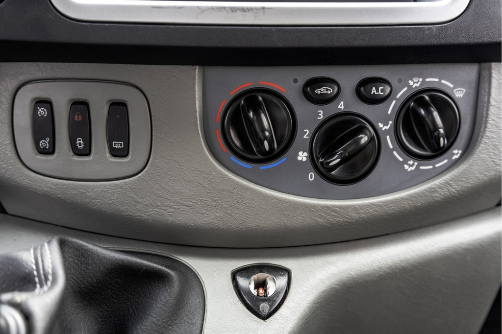 Renault Trafic 2.0 dCi T29 | Navi | Cruise | Airco | PDC 20