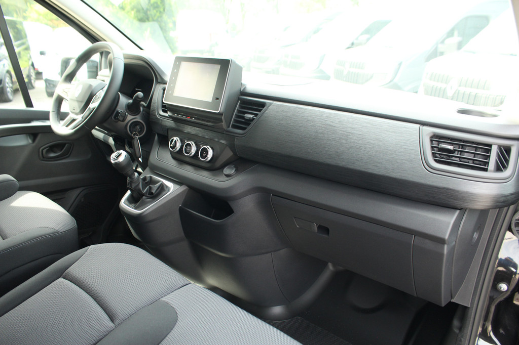 Renault Trafic 2.0 Blue dCi 130pk T30 L2H1 Advance | Carplay/Android | Climate | PDC | Lease 537,- p/m 14