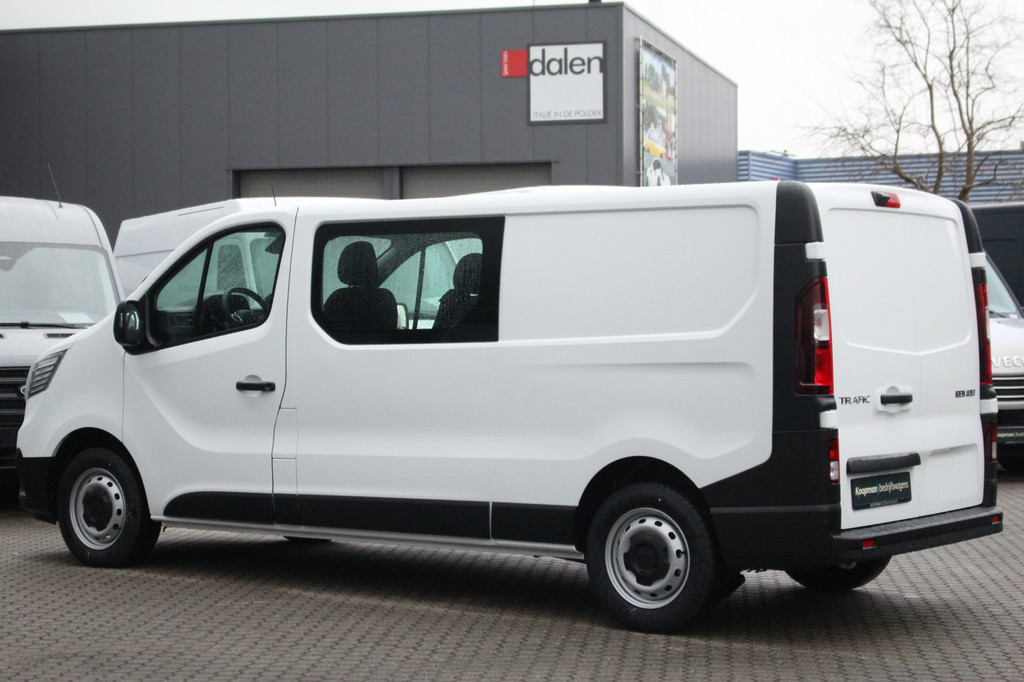 Renault Trafic 2.0dCi 130pk T30 L2H1 DC | 6-Zits | Carplay/Android | Camera | Lease 555,- p/m 10