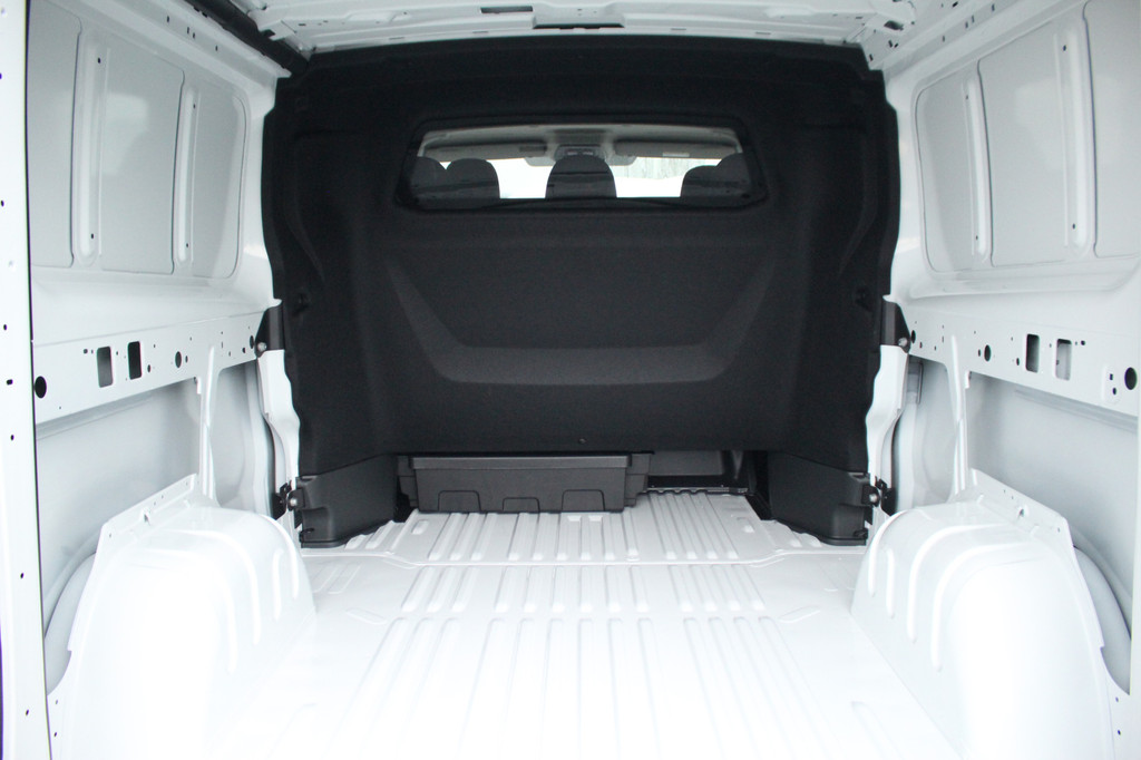 Renault Trafic 2.0dCi 130pk T30 L2H1 DC | 6-Zits | Carplay/Android | Camera | Lease 555,- p/m 9