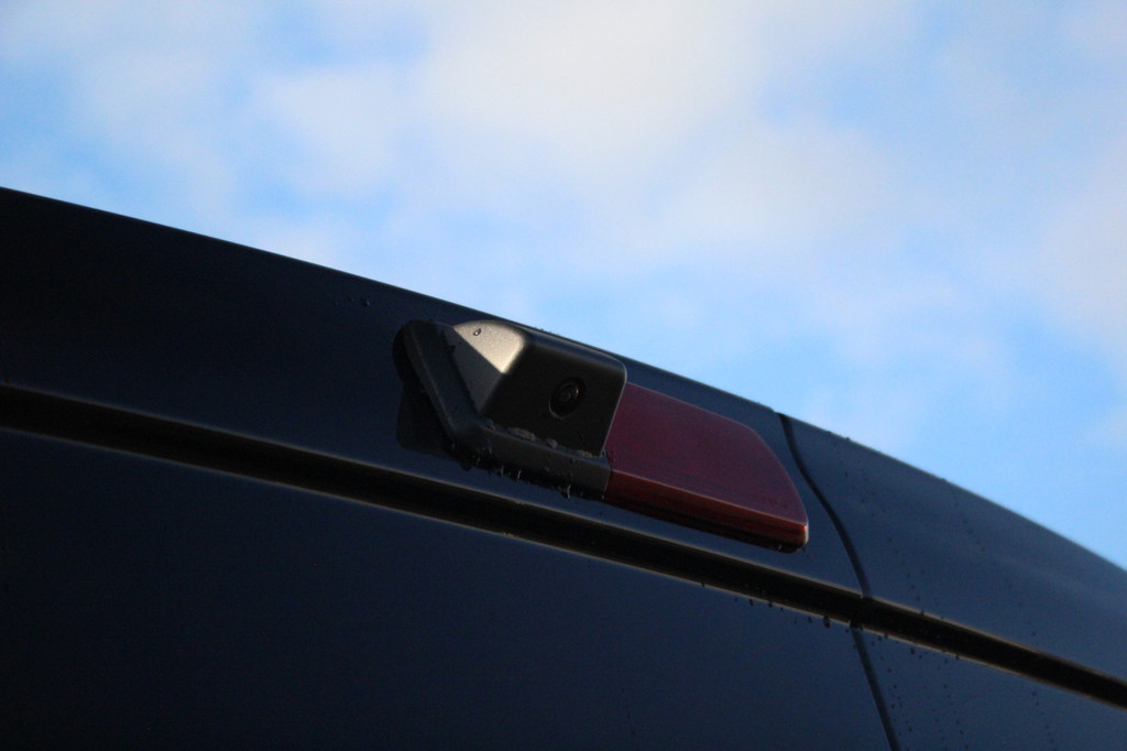 Renault Trafic 2.0dCi 150pk T30 L2H1 DC | 6-Zits | Carplay/Android | Camera | Lease 573,- p/m 10