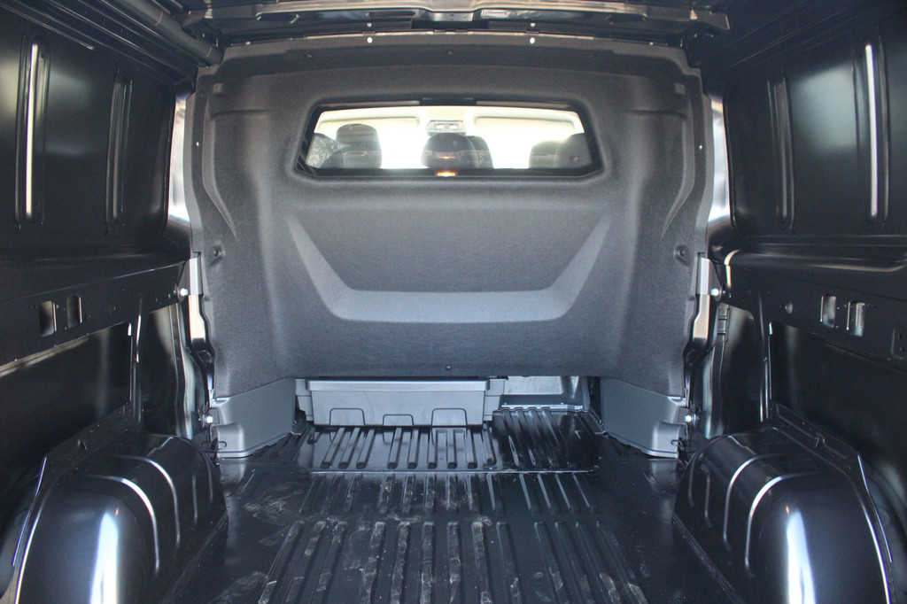 Renault Trafic 2.0dCi 150pk T30 L2H1 DC | 6-Zits | Carplay/Android | Camera | Lease 573,- p/m 9