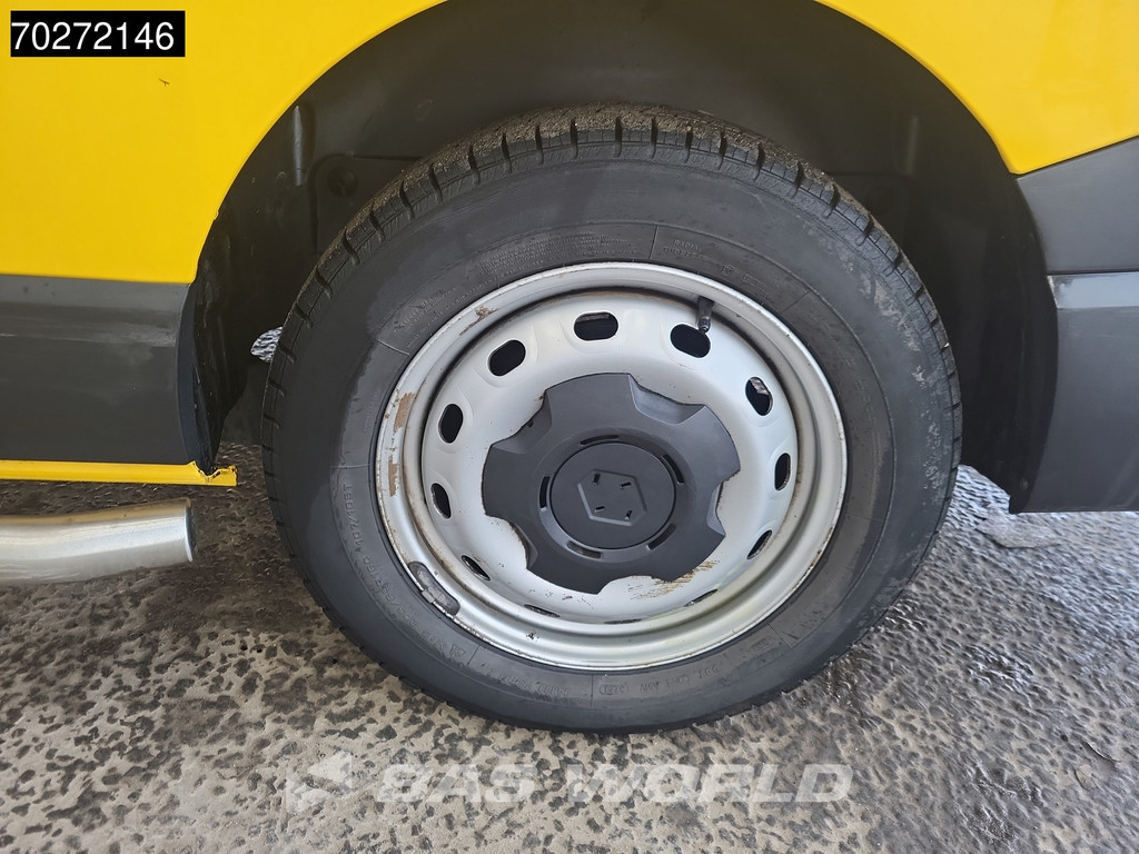 Renault Trafic 95pk L2H1 Airco Cruise Camera Parkeersensoren L2 Airco Cruise control 16