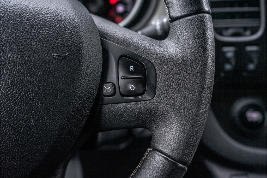 Renault Trafic Passenger 1.6 dCi 8-Pers L2H1 | Incl. BPM, BTW vrij | R-Link | Navi | Airco | Cruise | PDC | MF Stuur | Start / Stop 20