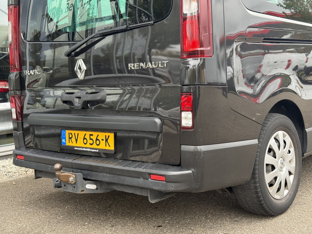 Renault Trafic Passenger 1.6 dCi Grand Expression | 9 Pers. | Navi | Trekhaak | Cruisec. 7