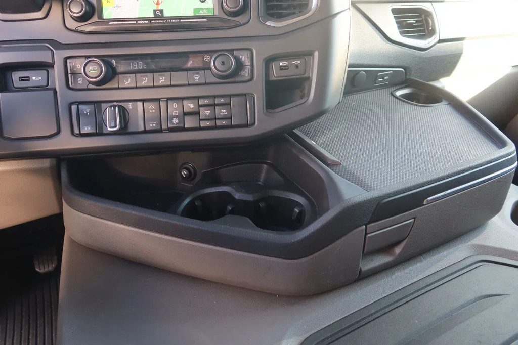 Scania G450 6x2 Huif. Schuifdak 14