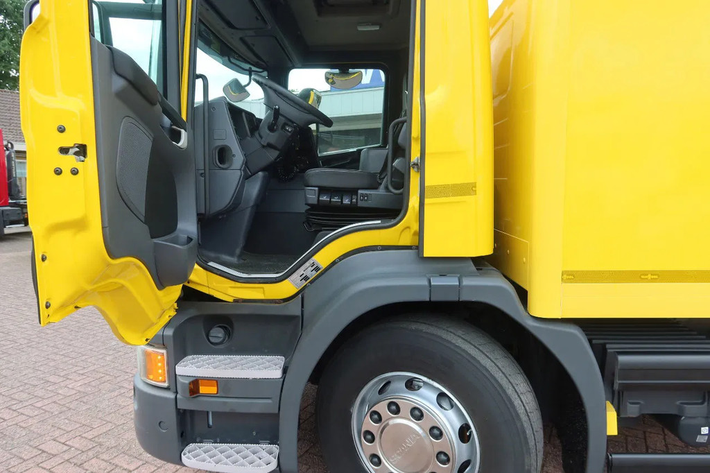 Scania P250 4x2 Bakwagen +Dhollandia klep 1500 kg E6 10