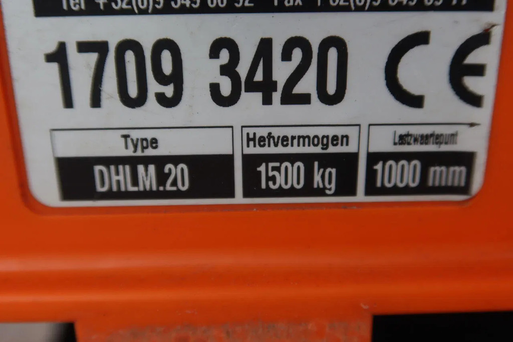 Scania P250 4x2 Bakwagen +Dhollandia klep 1500 kg E6 16