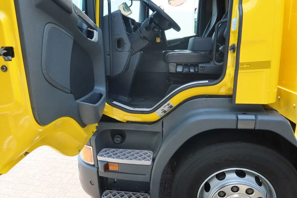 Scania P250 4x2 Bakwagen+Klep E6 Dhollandia 1500 kg 7