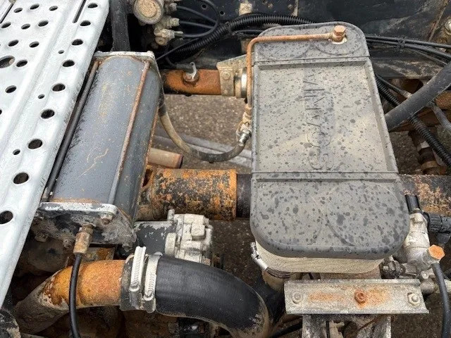 Scania R380 LA 4x2 DAYCAB (EURO 3 / 12 GEARS MANUAL GEARBOX / RETARDER / HYDRAULIC KIT / P.T.O.) 7