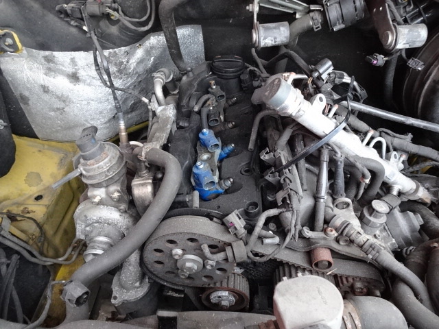 Schade bedrijfswagens Crafter 35 2.0 TDI L2H2 airco motor schade !!!!!!!!!!!!!!! 10