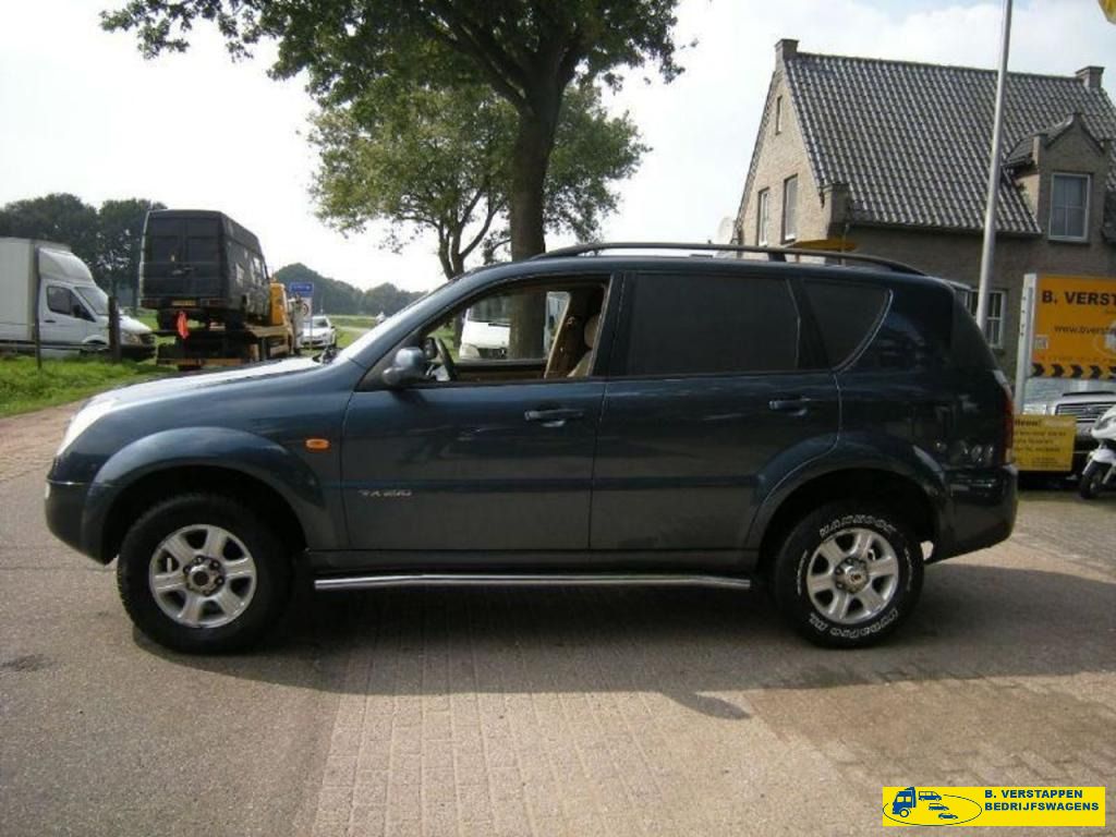 Ssangyong Rexton RX 290 2.9TD HR VAN 12