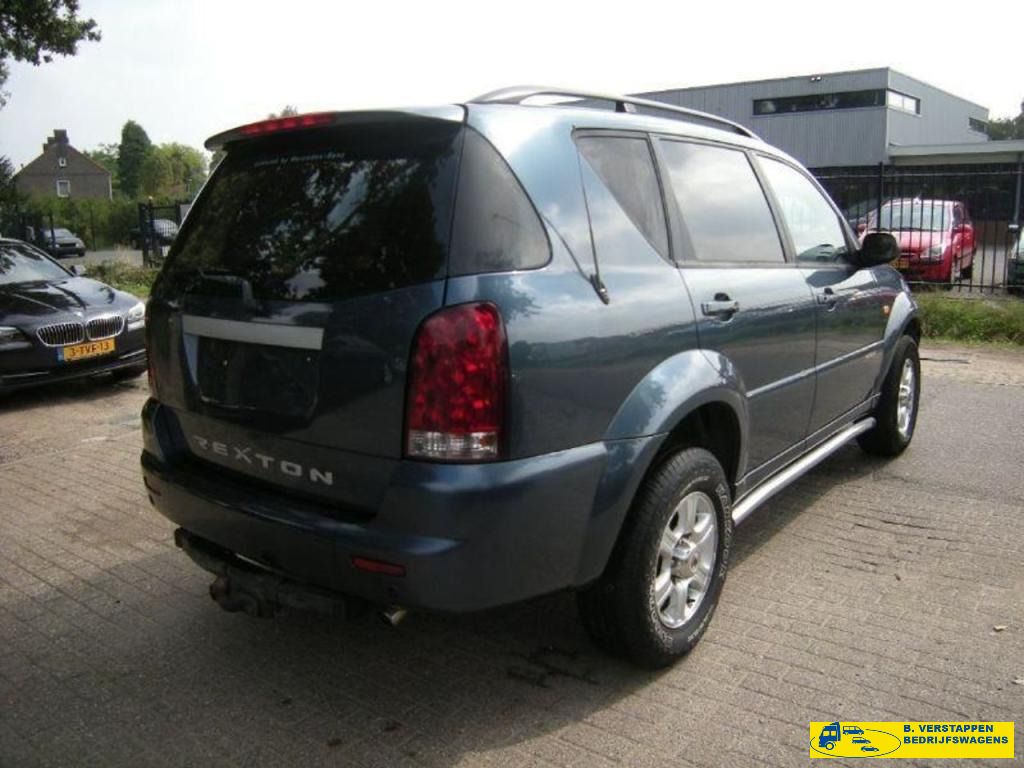 Ssangyong Rexton RX 290 2.9TD HR VAN 9