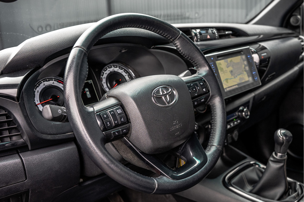 Toyota HiLux 2.4 D 4WD | 150 PK | LED | Camera | Cruise | Navi | Climatronic | Trekhaak 9
