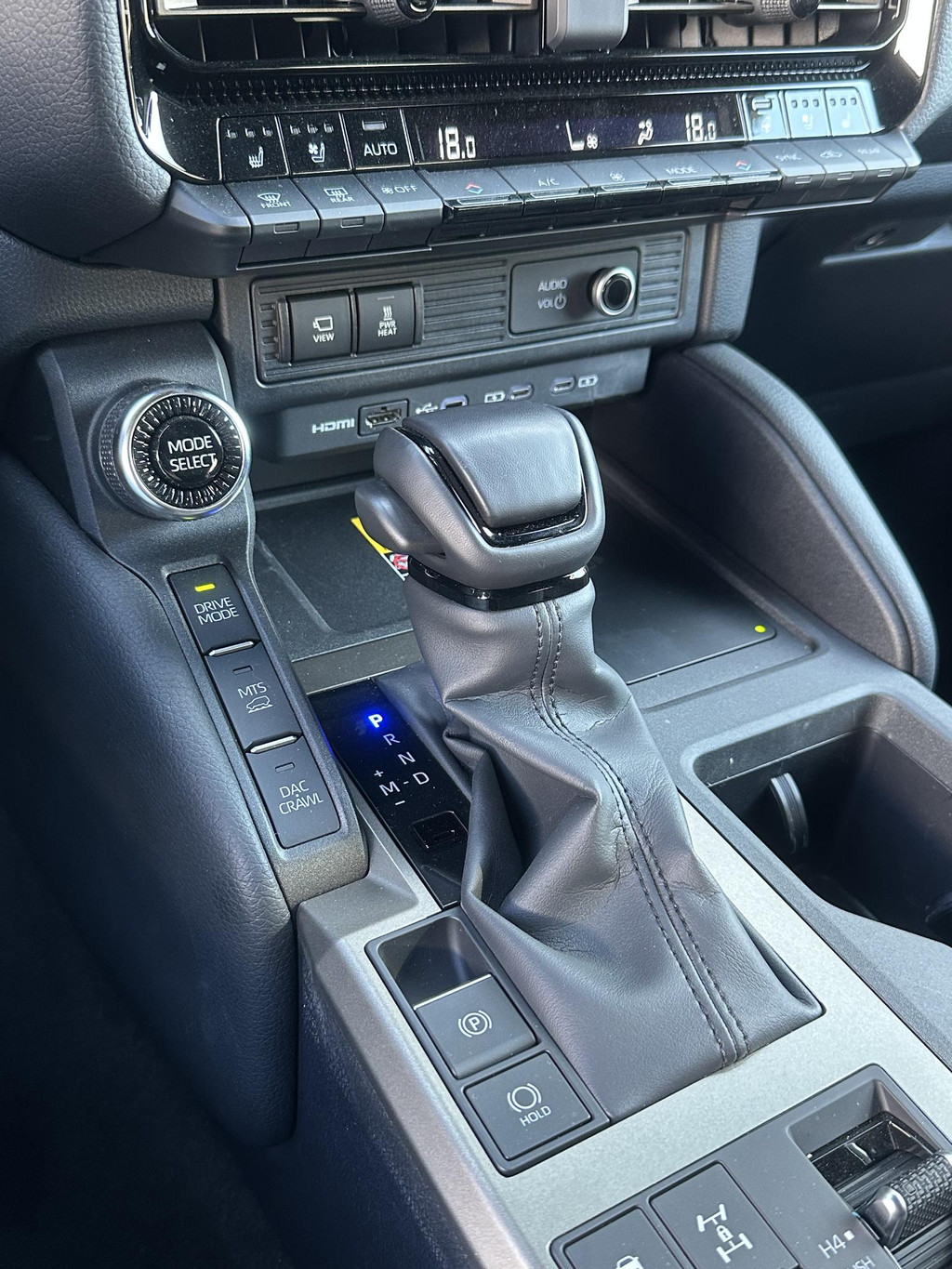 Toyota Land Cruiser 2.8 D-4D landcruiser Blind Van Professional Executive Luxe Uitvoering! 13