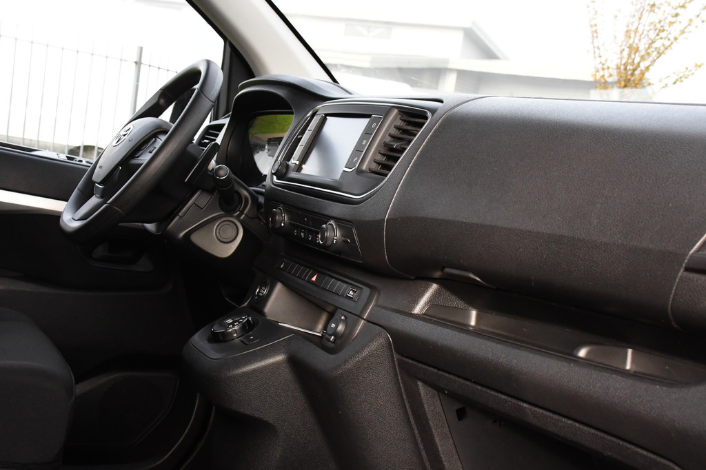 Toyota PROACE 2.0 L3H1 DC PB Edition 360 Camera, Cruise, Carplay, Stoelverwarming, 2 x Schuifdeur, Trekhaak, 145pk, Sensoren, Uniek! 15