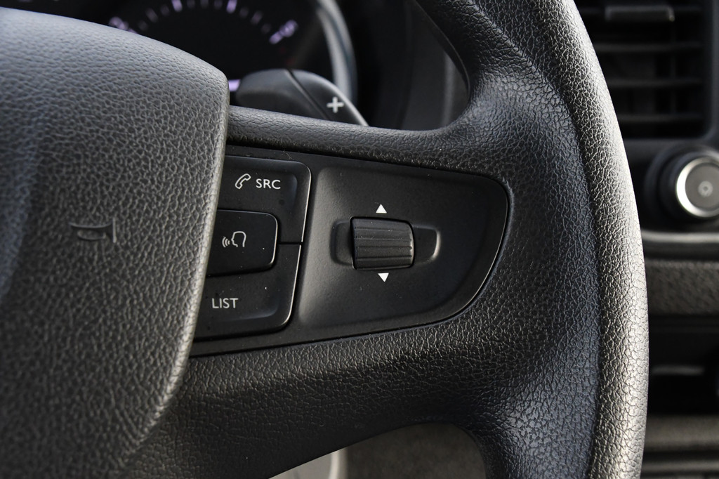 Toyota PROACE 2.0 L3H1 DC PB Edition 360 Camera, Cruise, Carplay, Stoelverwarming, 2 x Schuifdeur, Trekhaak, 145pk, Sensoren, Uniek! 18