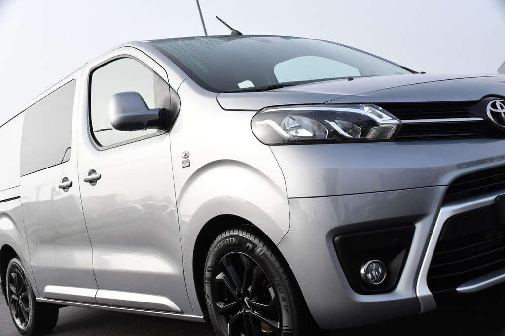 Toyota PROACE 2.0 L3H1 DC PB Edition 360 Camera, Cruise, Carplay, Stoelverwarming, 2 x Schuifdeur, Trekhaak, 145pk, Sensoren, Uniek! 19