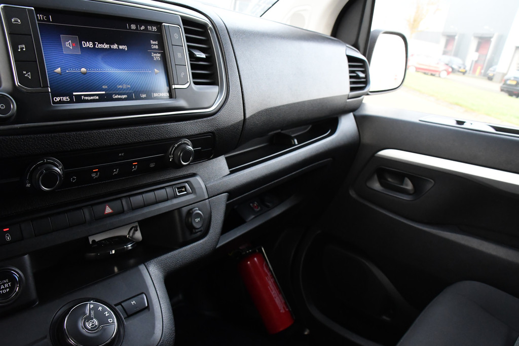 Toyota PROACE 2.0 L3H1 DC PB Edition 360 Camera, Cruise, Carplay, Stoelverwarming, 2 x Schuifdeur, Trekhaak, 145pk, Sensoren, Uniek! 20