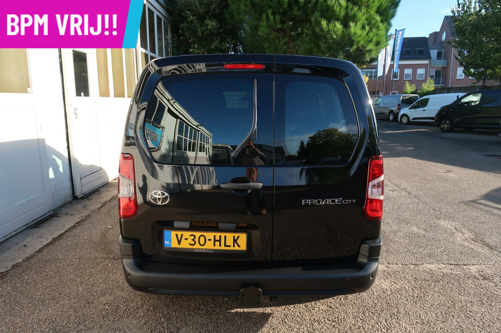 Toyota PROACE CITY !NIEUW! !10JR Garantie! NIEUW & BPM VRIJ. 7
