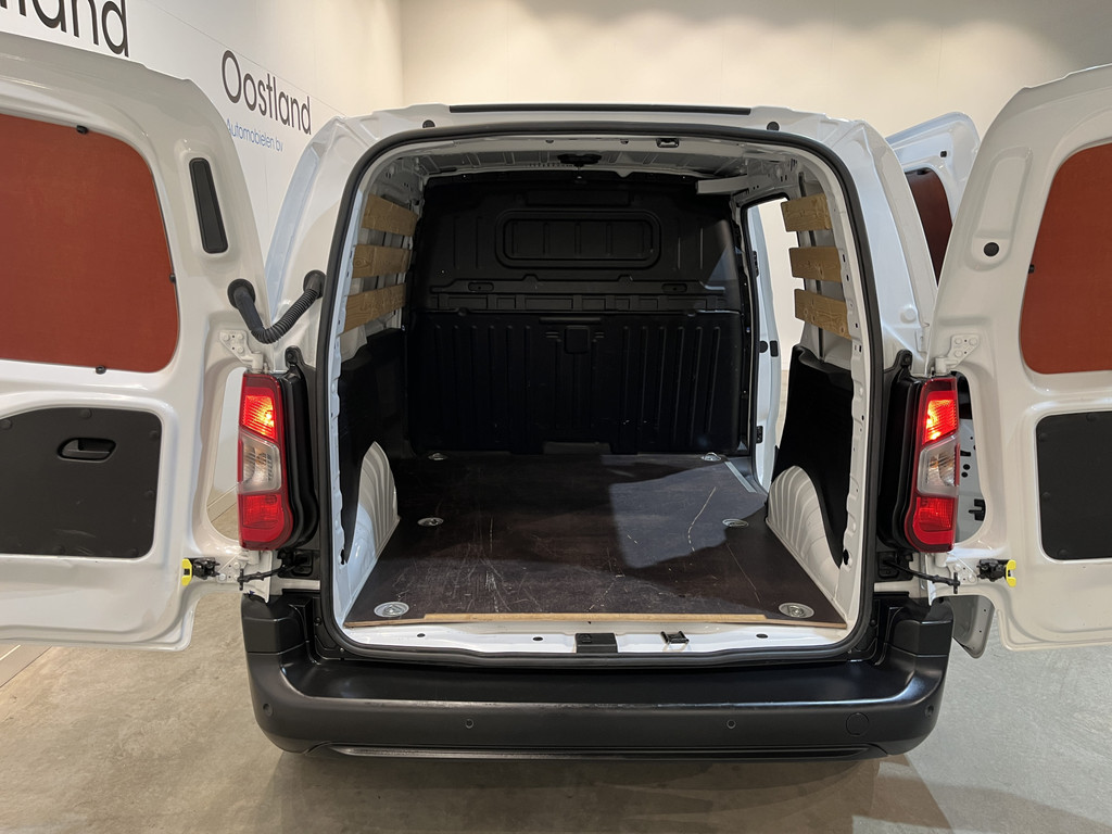 Toyota PROACE CITY Electric First Edition 50 kWh / 100% Elektrisch !! / Airco / Cruise Control / CarPlay / PDC / Navigatie / 57.000 KM !! 20