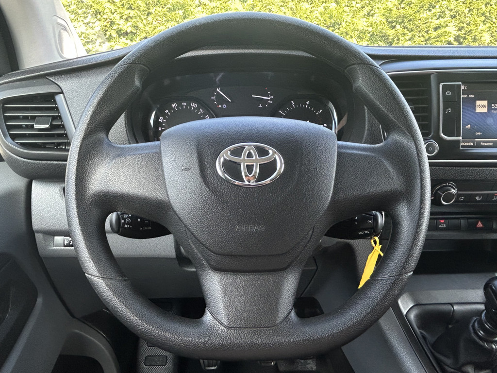 Toyota PROACE Worker 2.0 D-4D 145 PK / L2H1 / 1e EIG. / 56.028 KM !! / AIRCO / CRUISE / BLUETOOTH / 3-ZITS 9