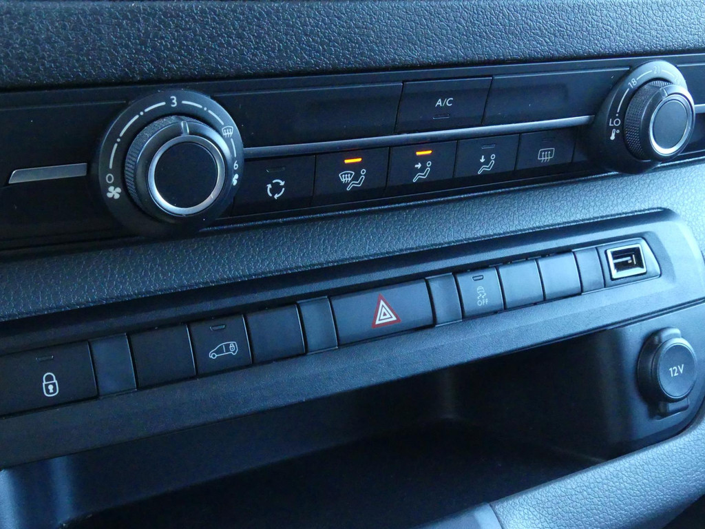 Toyota PROACE Worker 2.0 D-4D Navigator Long 3P / Trekhaak / Imperiaal / KLEP 18