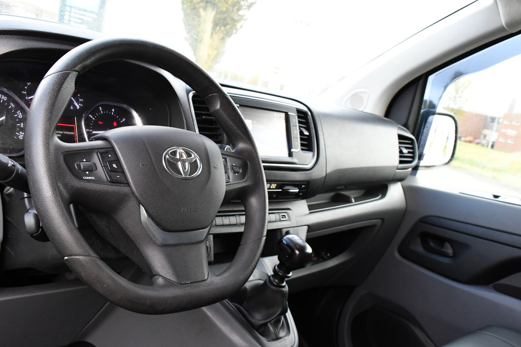 Toyota PROACE Worker 2.0 D-4D Professional Full Options, Camera, Cruise, 2 x Schuifdeur, Clima, Keyless, Multimedia, Trekhaak, Sensoren, 150pk, Uniek! 13