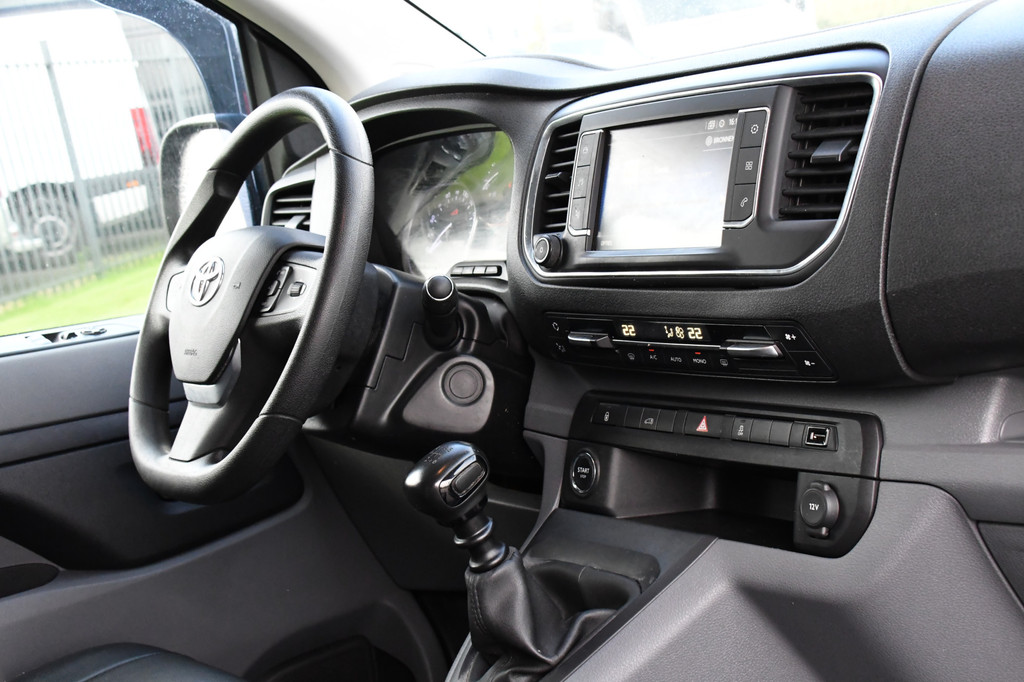 Toyota PROACE Worker 2.0 D-4D Professional Full Options, Camera, Cruise, 2 x Schuifdeur, Clima, Keyless, Multimedia, Trekhaak, Sensoren, 150pk, Uniek! 14