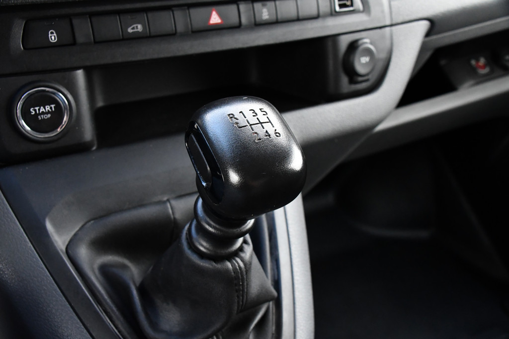 Toyota PROACE Worker 2.0 D-4D Professional Full Options, Camera, Cruise, 2 x Schuifdeur, Clima, Keyless, Multimedia, Trekhaak, Sensoren, 150pk, Uniek! 21