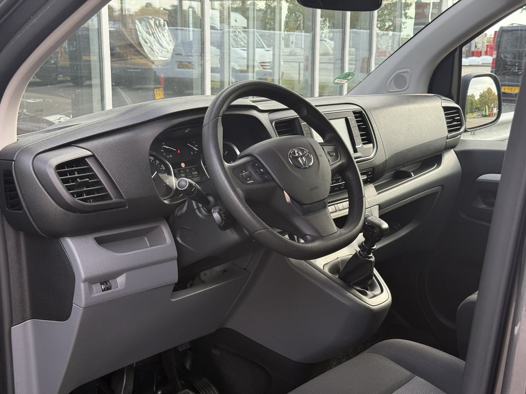Toyota PROACE Worker 2.0 D-4D Professional Long DC | NL-auto | 2x Schuifd. | Navi | Keyless | 12