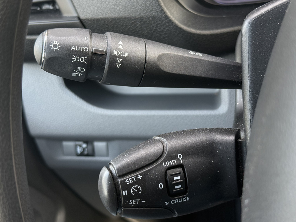 Toyota PROACE Worker 2.0 D-4D Professional Long DC | NL-auto | 2x Schuifd. | Navi | Keyless | 19