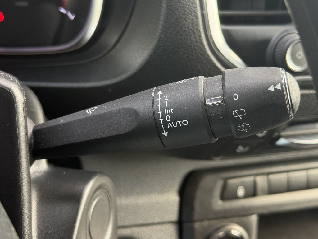 Toyota PROACE Worker 2.0 D-4D Professional Long DC | NL-auto | 2x Schuifd. | Navi | Keyless | 20