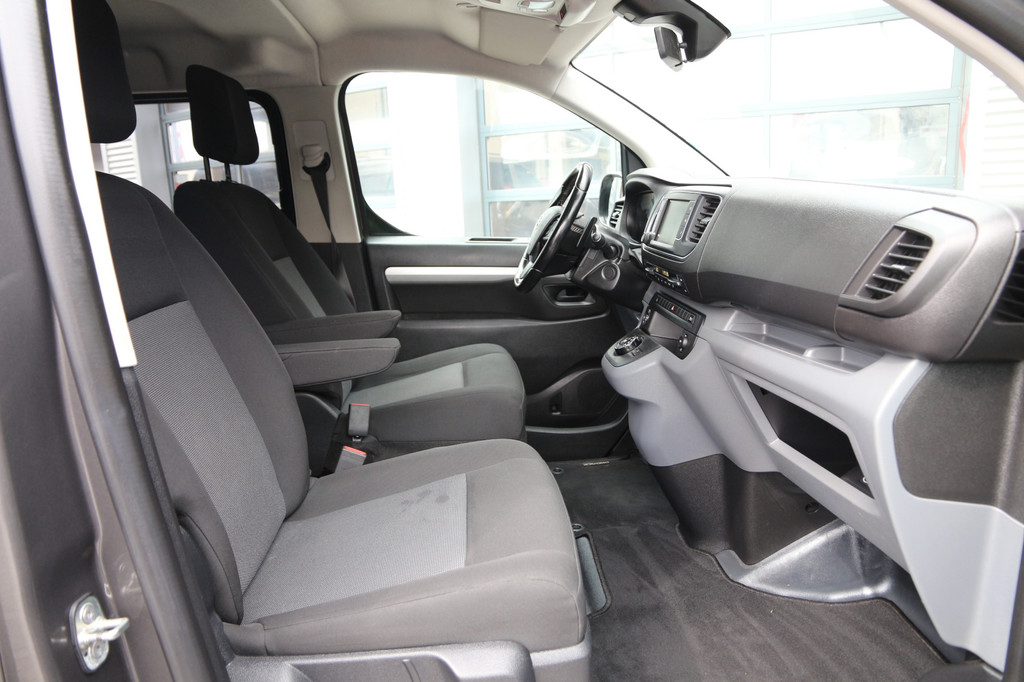 Toyota Proace 2.0 D-4D 180 | Aut. | DC | 2x Schuifdeur | Keyless | Navi | Clima.. 9