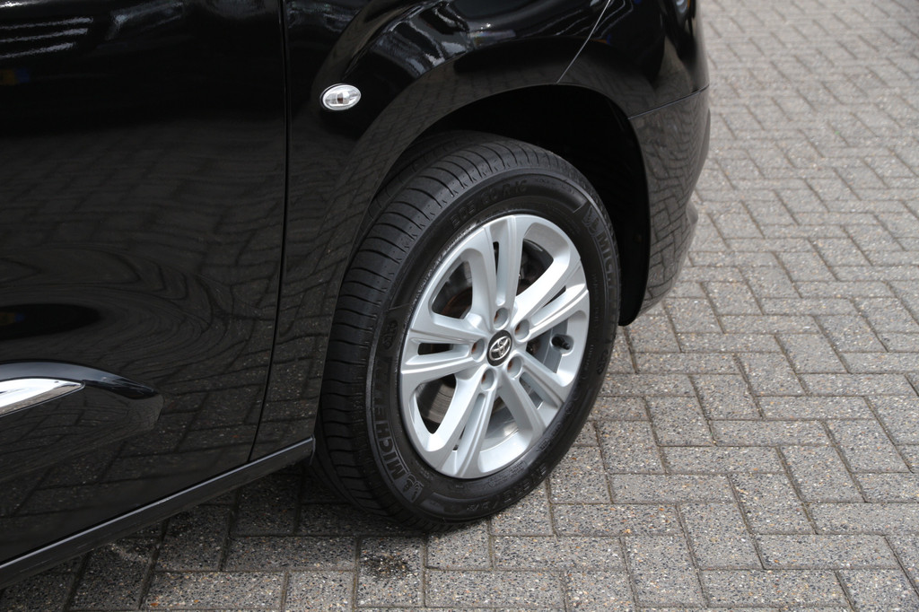 Toyota Proace City 1.2 Turbo 130PK | Aut. | L2 / XL / Navi | Trekhaak | Cruise | Clima.. 7