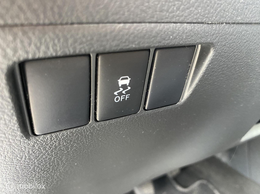 Toyota Verso VAN 1.6 D-4D GRIJSKENTEKEN VAN AIRCO NAVI CAMERA 13