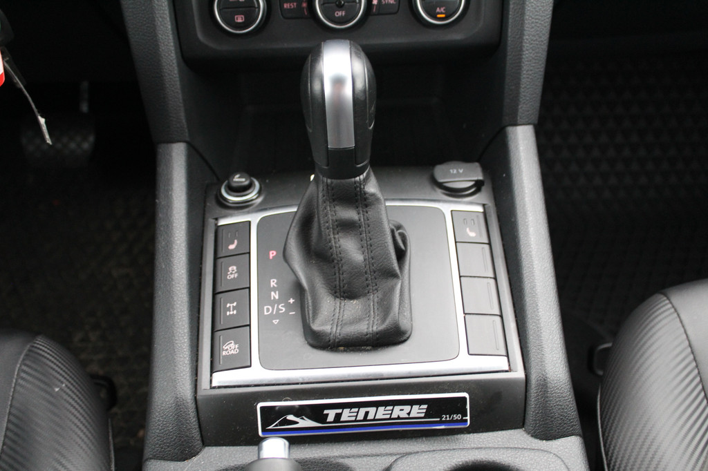 Volkswagen Amarok 3.0 TDI V6 Euro6 260PK 4Motion TENERE limited edition 21/50 â Veth dubbele cabine â 3500KG trekgewicht 12