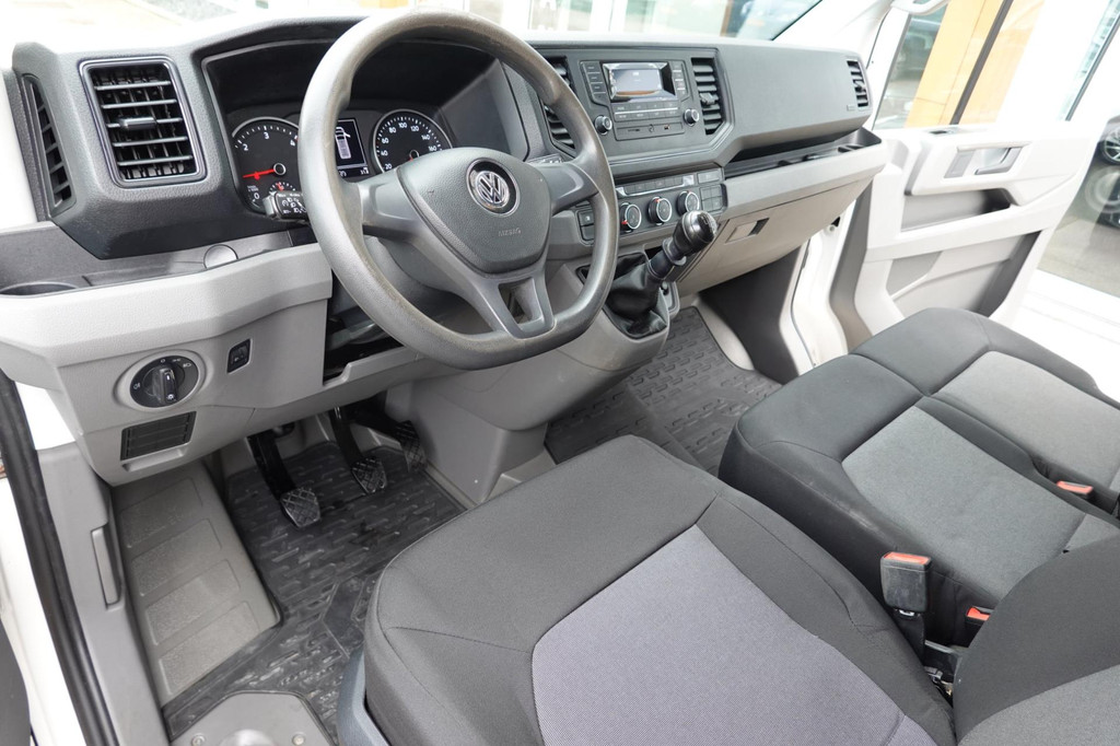 Volkswagen CRAFTER 30 2.0 TDI L3H3 12