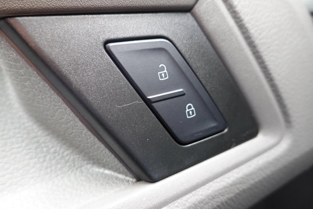 Volkswagen CRAFTER 30 2.0 TDI L3H3 14