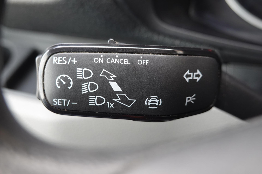 Volkswagen CRAFTER 30 2.0 TDI L3H3 16