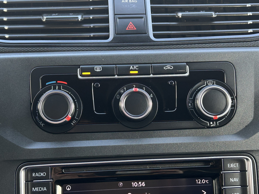 Volkswagen Caddy 1.4 TSI 126 PK / DSG AUTOMAAT / L1H1 / 1e EIG. / TREKHAAK / IMPERIAAL / AIRCO / CRUISE / NAVI / APPLE CARPLAY 18