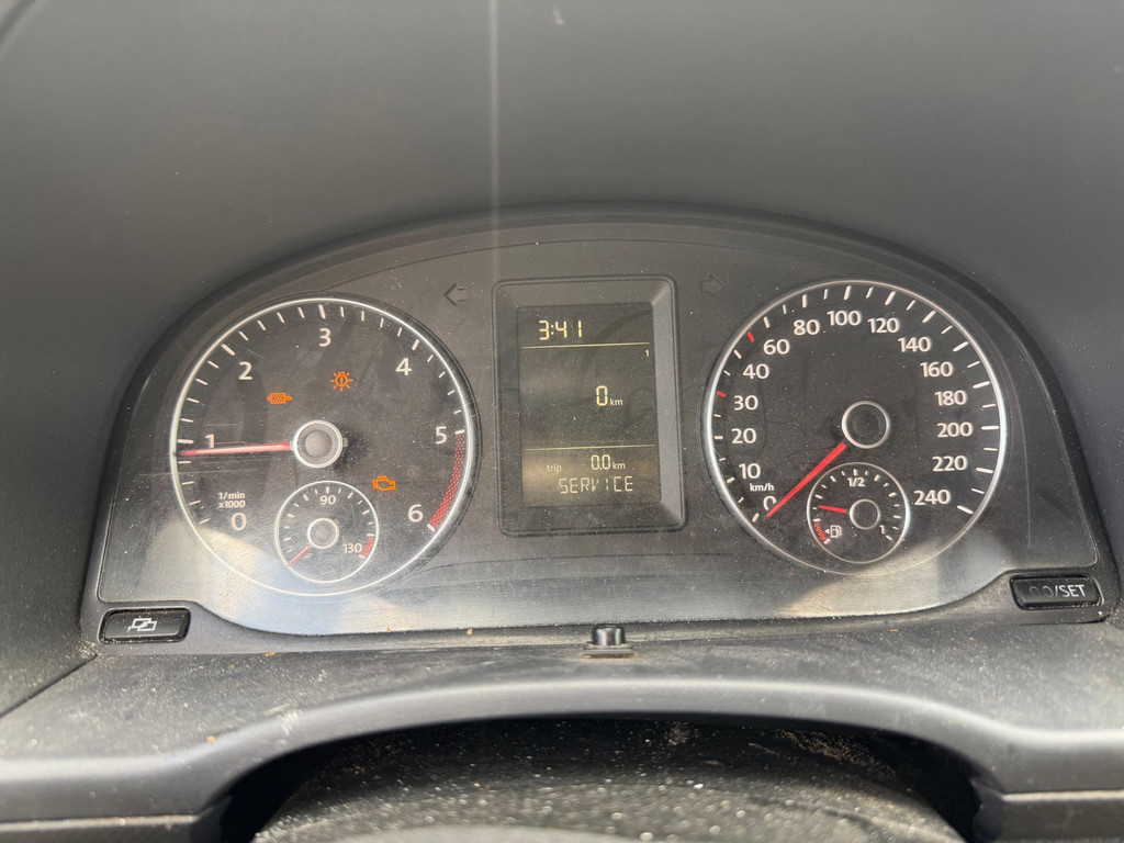 Volkswagen Caddy 1.6TDI,55kw,293.603km,1-2011: 2249,- 18